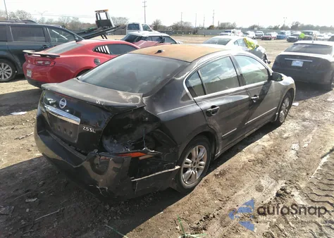 2010 Nissan Altima Base z USA, uszkodzony, nr VIN 1N4AL2AP0AN422251